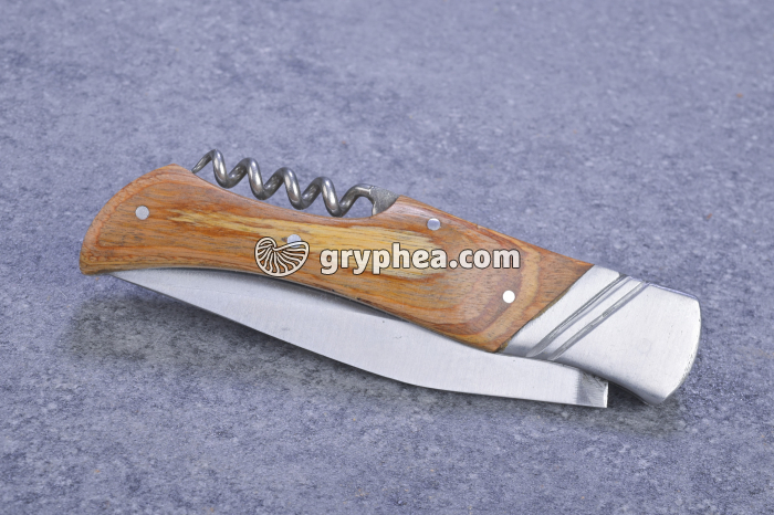 Couteau pliable avec tire-bouchon - gryphea.org